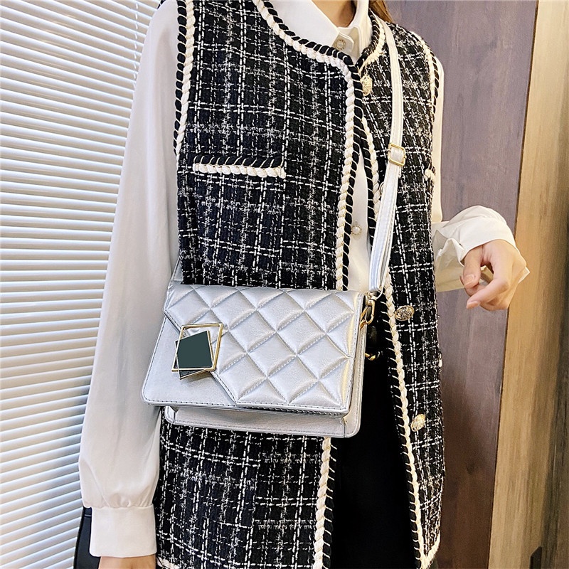 Ielgy Túi Xách Hình Thoi Phong Cách Phương Tây Với Trang Trí Kim Loại Đơn Giản