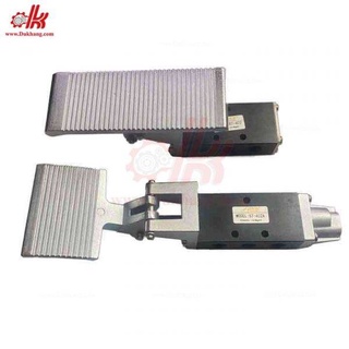 Van đạp chân hơi ST402 / ST403