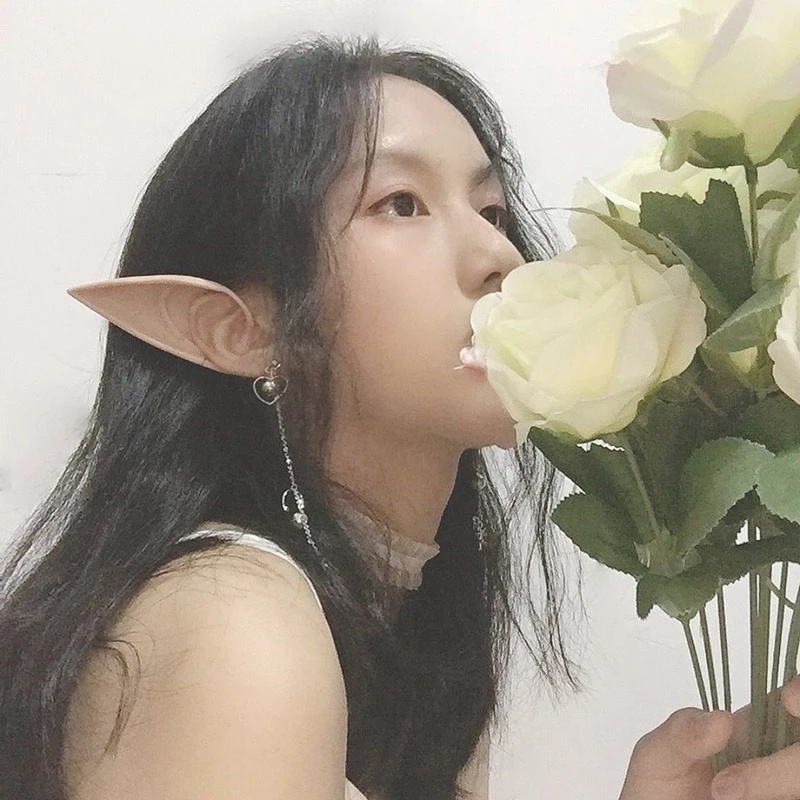1 Cặp Bông Tai Đầu Nhọn Hóa Trang Ma Cà Rồng Sáng Tạo