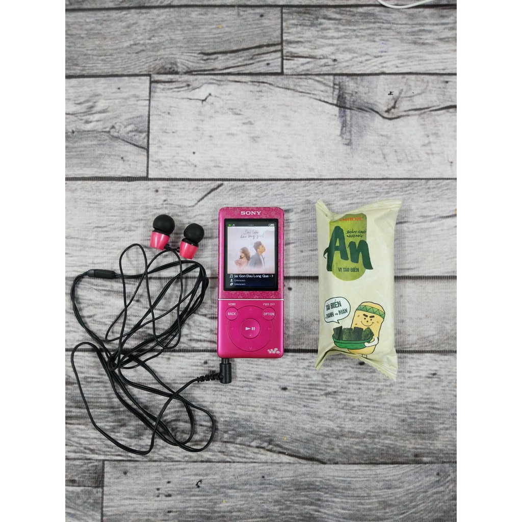 Máy nghe nhạc Sony Walkman