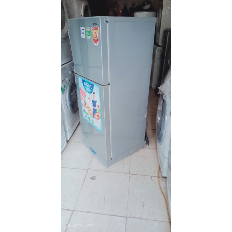 Tủ lạnh aqua 180l zin đẹp mới như hình đã qua sd