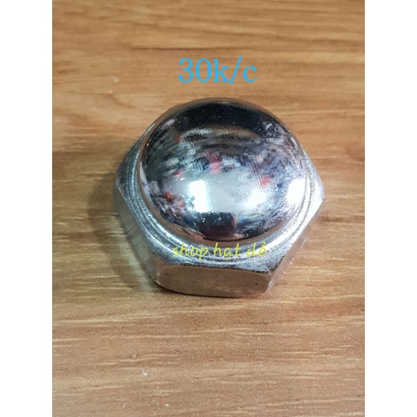 Ốc vai , ba chạc win
