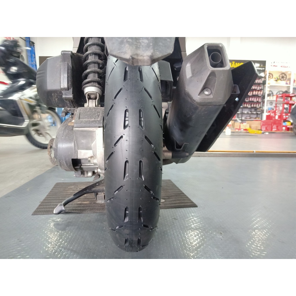 Vỏ Michelin Pilot Moto GP 90/80-14 hoặc 100/80-14