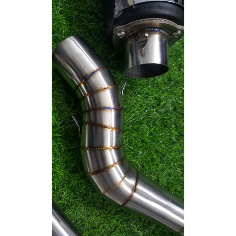 Pô CBR redleo kèm cổ 2 khúc inox như hình lắp các dòng xe Honda yamaha Suzuki sản phẩm full đầy đủ theo nhu cầu sử dụng