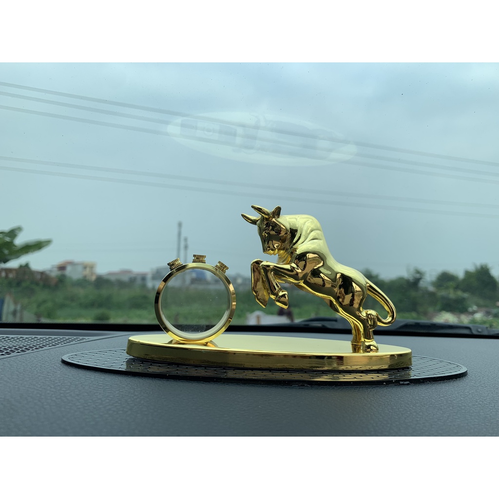 TƯỢNG NGỰA VÀNG PHONG THUỶ - MÃ ĐÁO THÀNH CÔNG - Có đồng hồ và nước hoa sang trọng