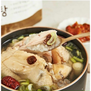 Canh Gà Hầm Sâm OURHOME Hàn Quốc 800g
