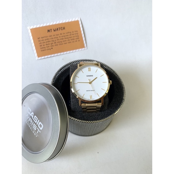 Hộp thiếc đựng đồng hồ Casio, làm bằng kim loại có mút xốp giúp bảo quản đồng hồ của bạn tốt nhất