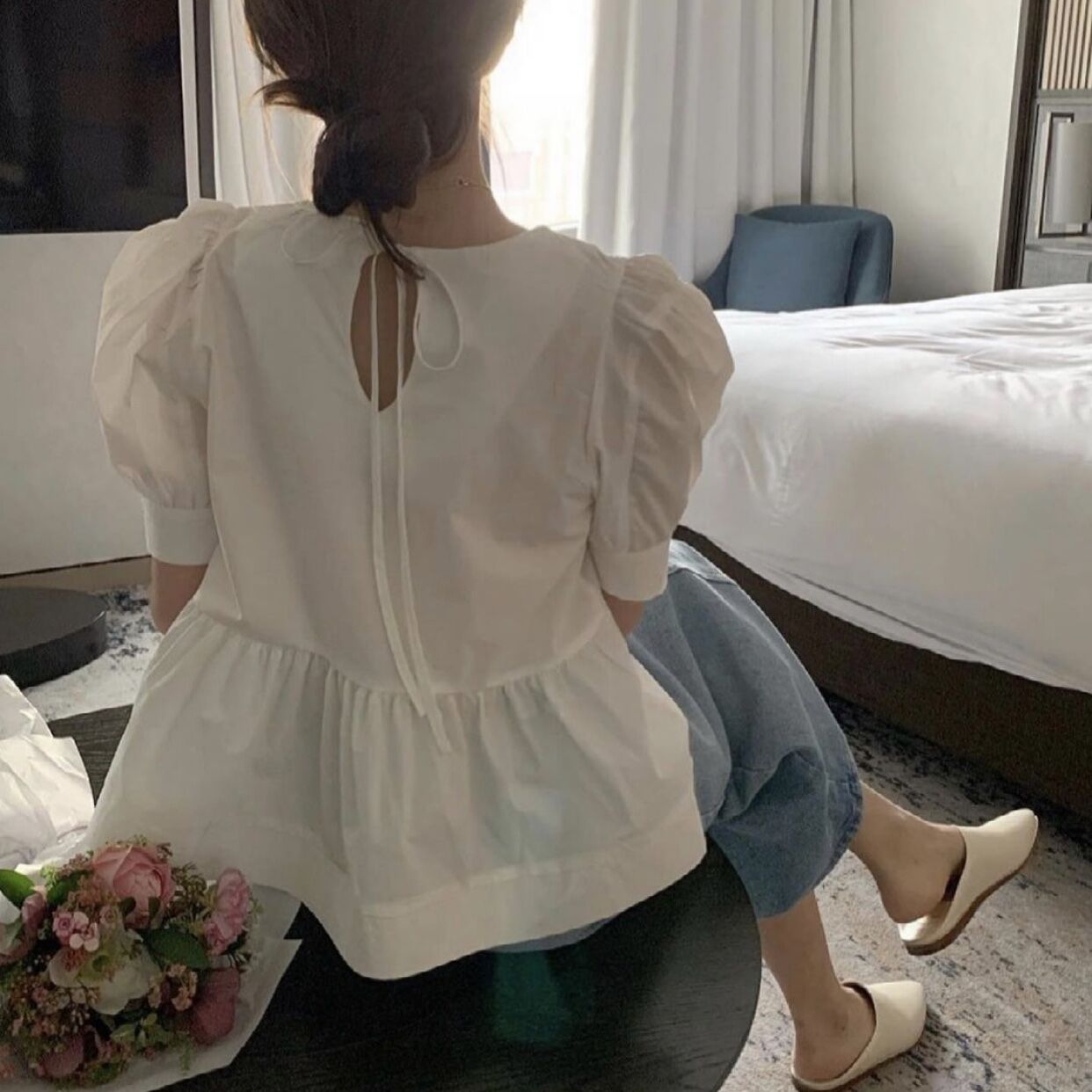 Áo nữ tay ngắn có dây buộc thời trang quyến rũ | BigBuy360 - bigbuy360.vn