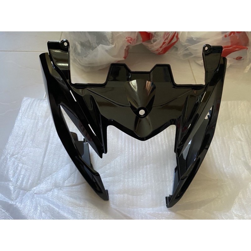 ốp đầu suzuki bandit150 màu đen bóng