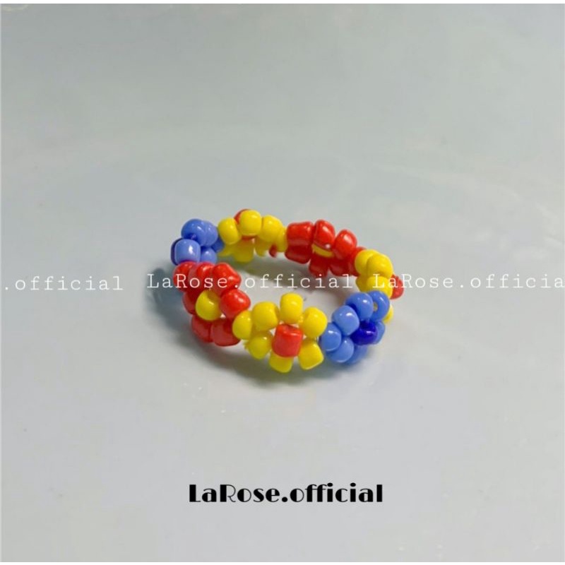 Nhẫn sắc màu độc đáo
