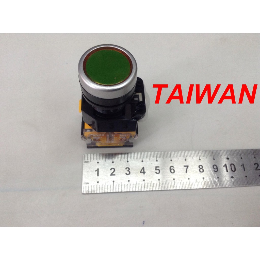 Nút nhấn nhả dạng tròn phi 22mm Đài Loan loại tốt