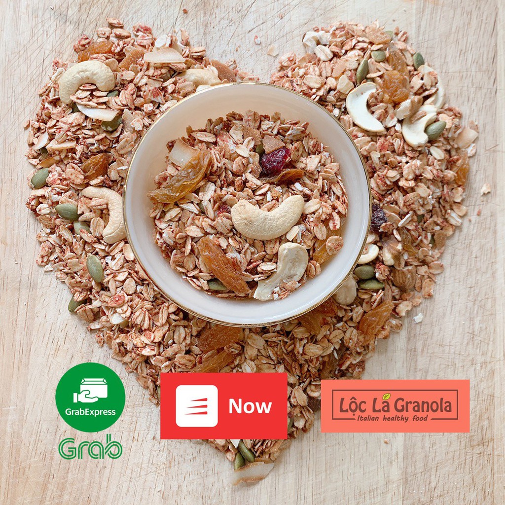 500gr Granola vị Dâu Tây gồm 7 loại hạt và quả mọng , 100% Không đường , không chất bảo quản