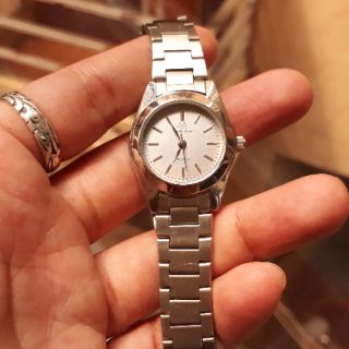 Đồng hồ nữ hiệu Valentine