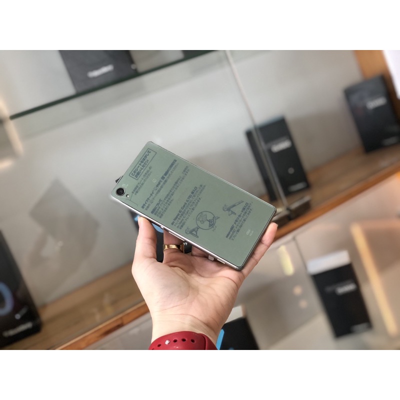 Điện thoại Sony Z3 máy chưa qua sử dụng Snapdragon 801/Ram 3gb/Rom 32gb chính hãng giá rẻ | BigBuy360 - bigbuy360.vn