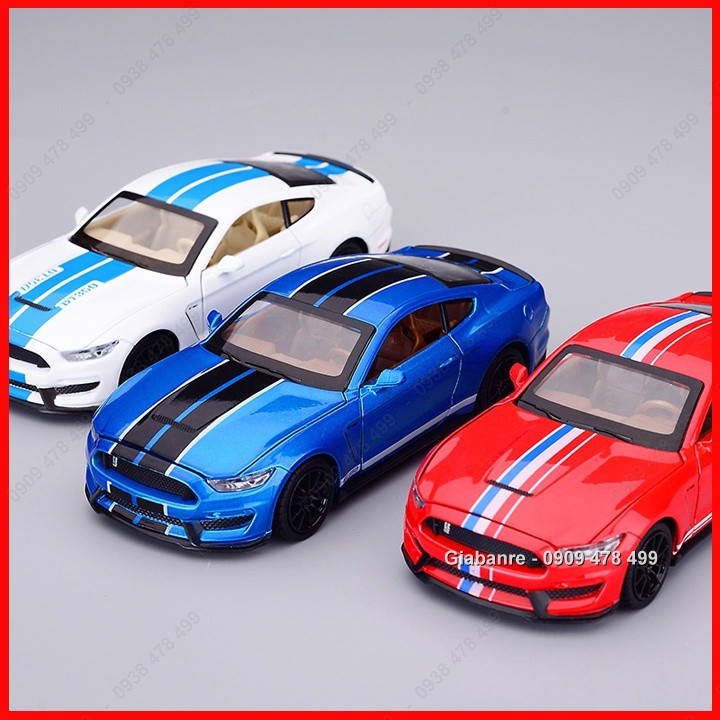 Xe Mô Hình Kim Loại Ford Mustang Gt350 Tỉ Lệ 1:32 - Sọc Giữa - 9718