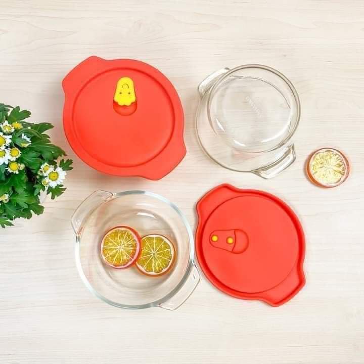 Hộp thủy tinh chịu nhiệt LOCK & LOCK nắp silicon