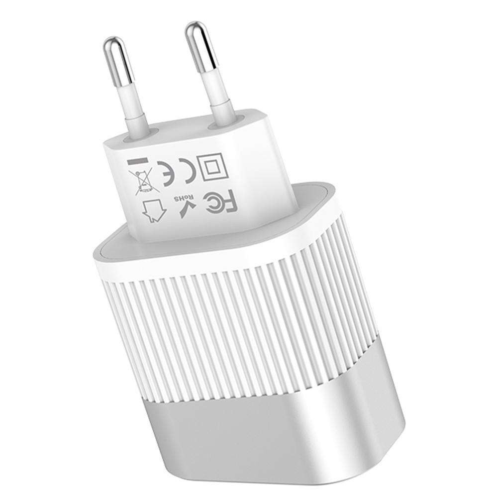 Củ Sạc Hoco C40A - 2 Cổng Ra 2.4A - Màn Hình Led Hiển Thị - Thế Giới Phụ Kiện Số - TT Shop