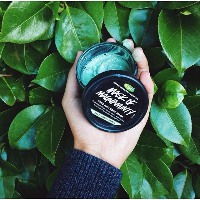 Mặt nạ Lush Mask of Magnaminty | BigBuy360 - bigbuy360.vn