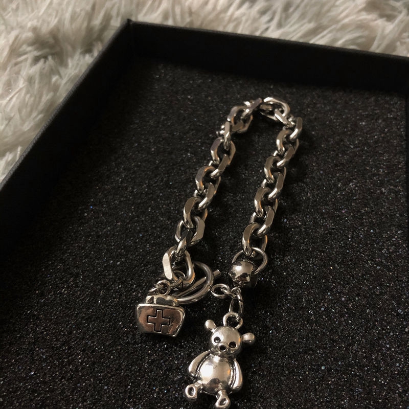 Vòng Tay Hợp Kim Hình Gấu Xinh Xắn Cho Nữ