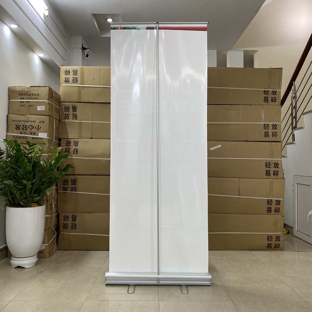 Standee cuốn nhôm tốt chân đế inox kích thước 0.8x2m, Standee cuộn, standee đứng | 3H