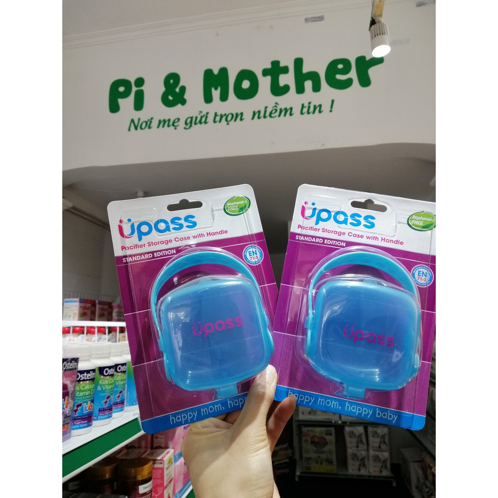 Hộp đựng ti ngậm Upass