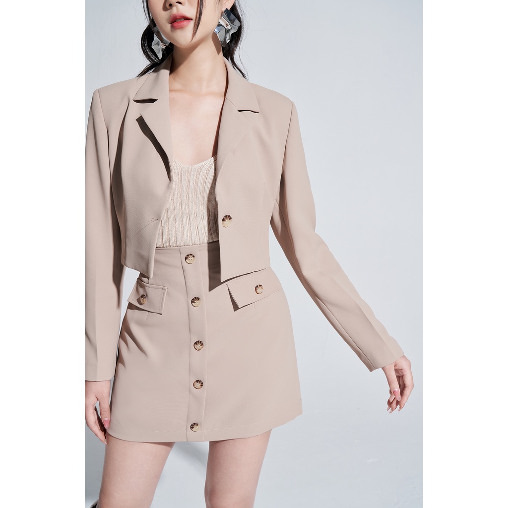 Áo blazer nữ tay dài dáng croptop LADY ME by Eva de Eva 21AKGO007B