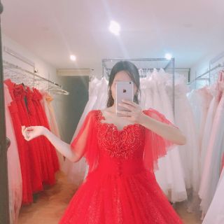 Váy cưới tùng thường