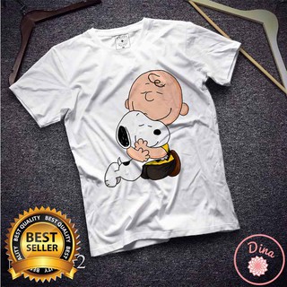 Áo thun Unisex Charlie Brown ôm Snoopy Cotton Thun - Dẽ Thương