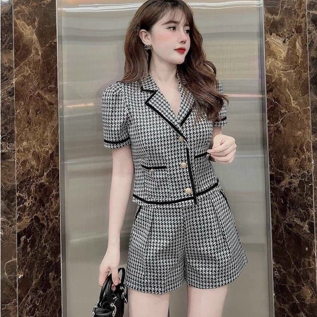 Sét đồ bộ nữ kiểu vets áo tay ngắn cổ v hàng nút phối quần cộc thời trang nữ