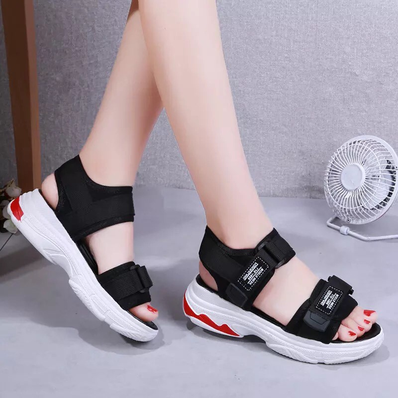 Sandal nữ đế bánh mì đen đỏ