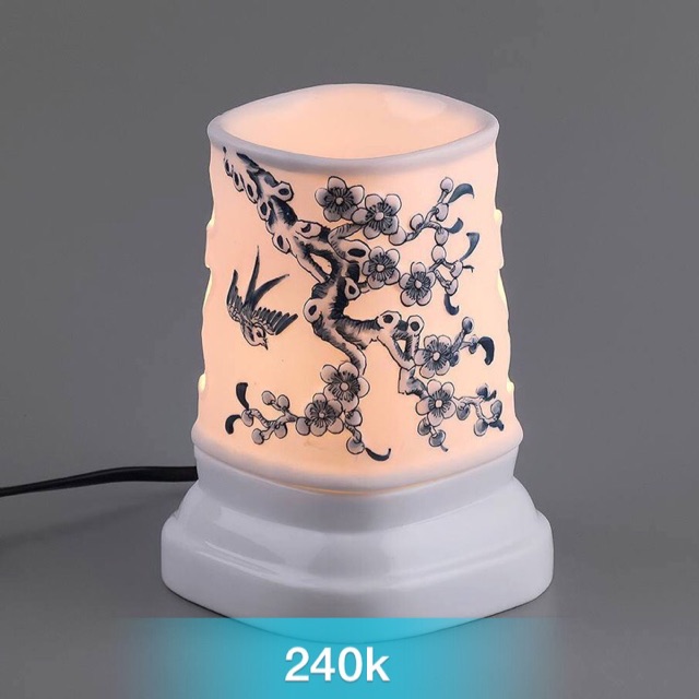 Đèn xông tinh dầu