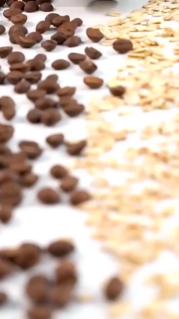 Máy Hút Bụi Cầm Tay Mini Không Dây - Lực Hút Cực Mạnh Sử Hút Bụi Ô Tô, Bụi Giường - Cổng Sạc USB Tiện Lợi - Chang_One | BigBuy360 - bigbuy360.vn