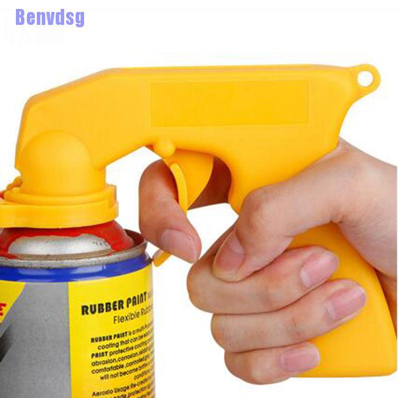 Đầu cò nhựa gắn bình xịt sơn xe hơi bảo vệ toàn diện tiện lợi