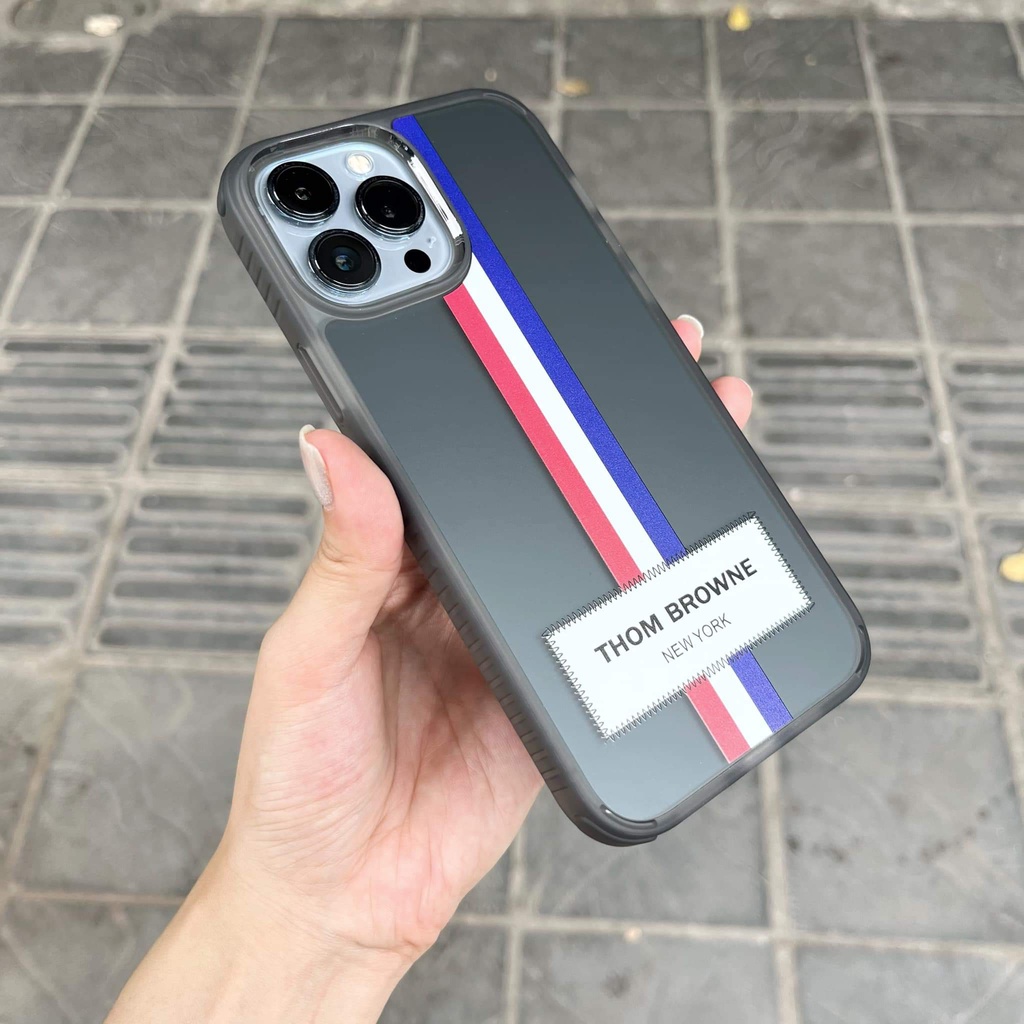 Ốp Likgus nhám Thome iPhone 11 12 13 14 Pro Max