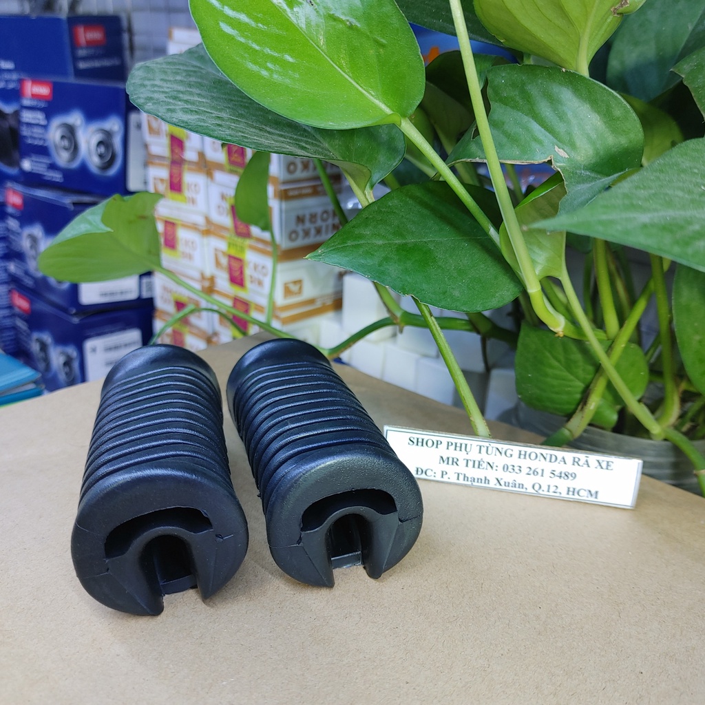 Cao su gác chân trước Nội Địa - Made In Thailand không tem túi