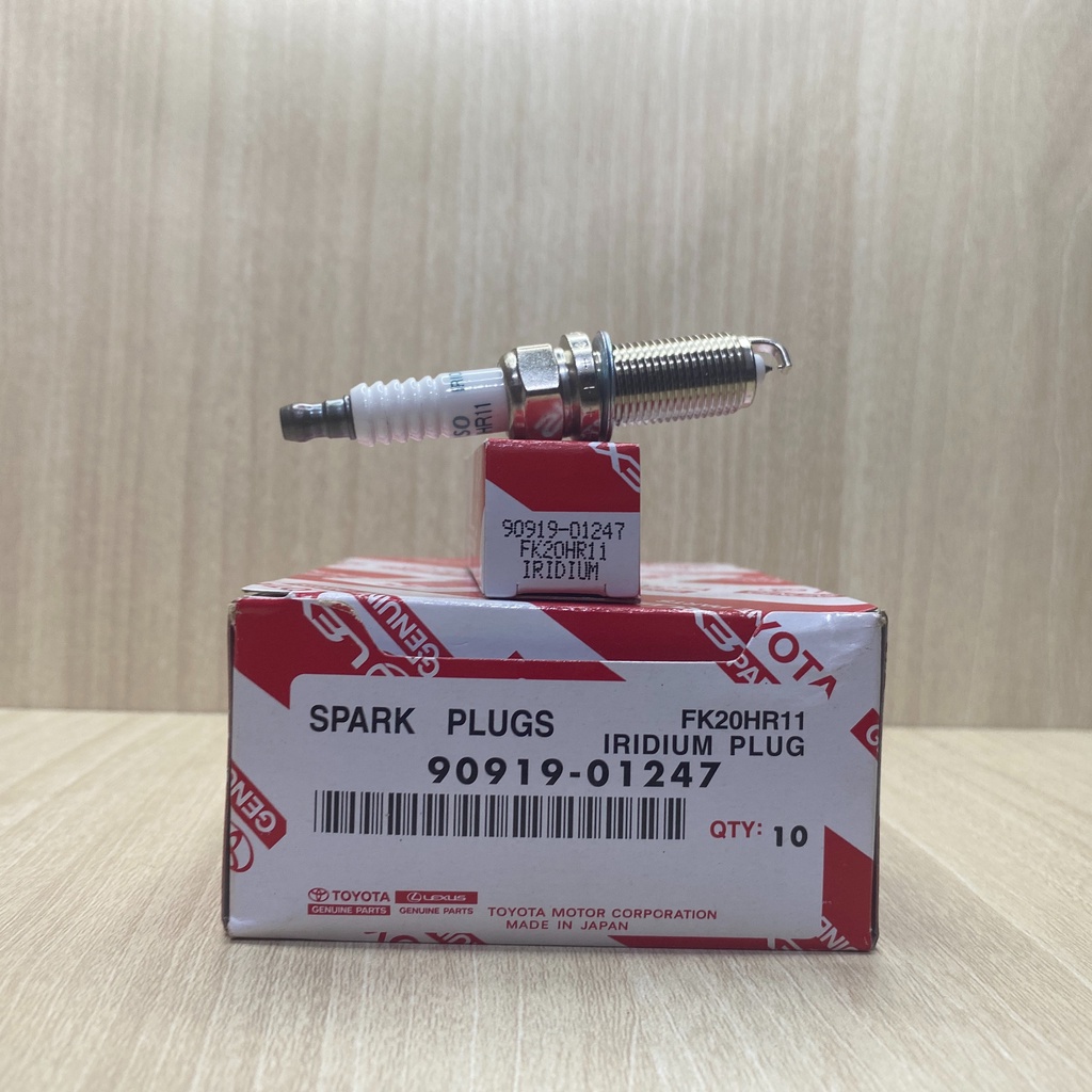 Bộ 4 Bugi 2 cực Iridium Xe Toyota Innova ForTuner Xpander ren 14 chân dài-kim