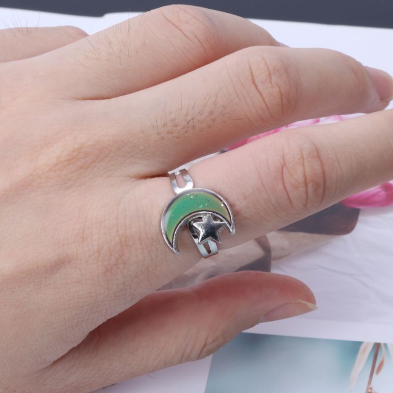 Nhẫn đổi màu theo cảm xúc độc đáo thời trang dành cho nữ