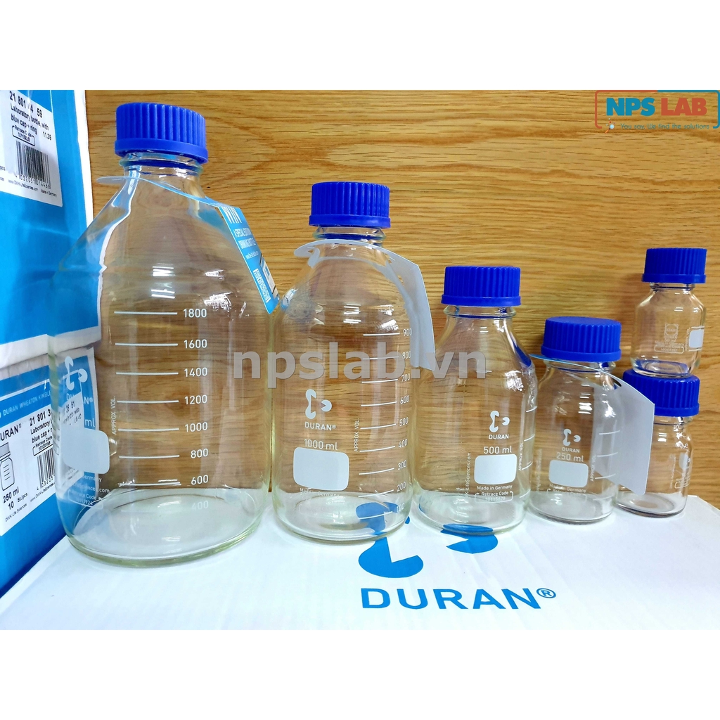Chai đựng hóa chất dùng trong phòng thí nghiệm