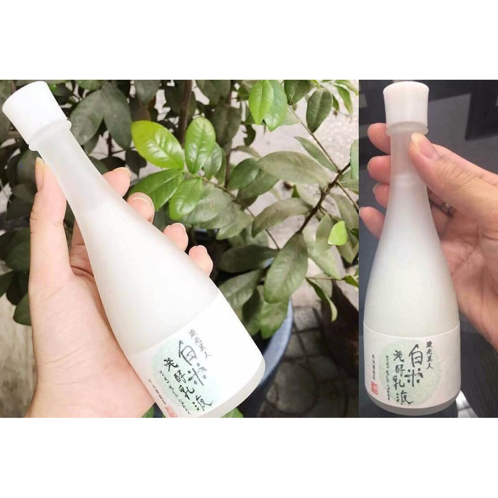 Sữa dưỡng men rượu sake Kuramoto Bijin Sake Lotion 120ml - Nhật