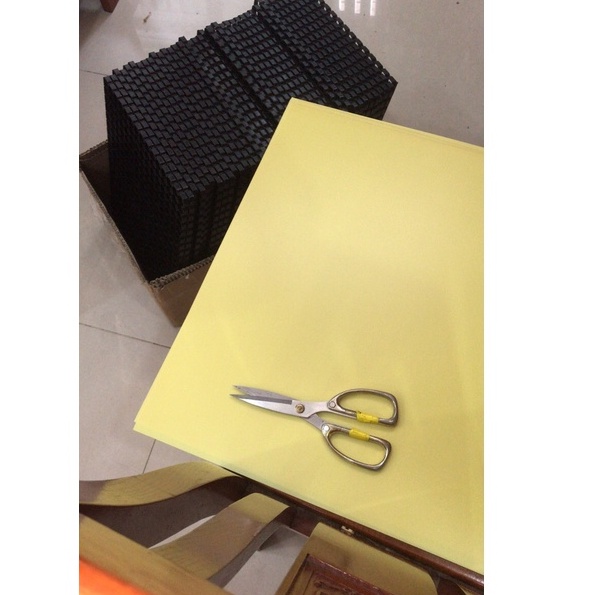 Khung giữ pin và phít cách điện 18650 26650 32650