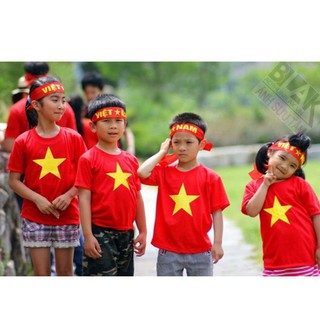 Áo cờ đỏ sao vàng - cổ vũ bóng đá Việt Nam dành cho trẻ em