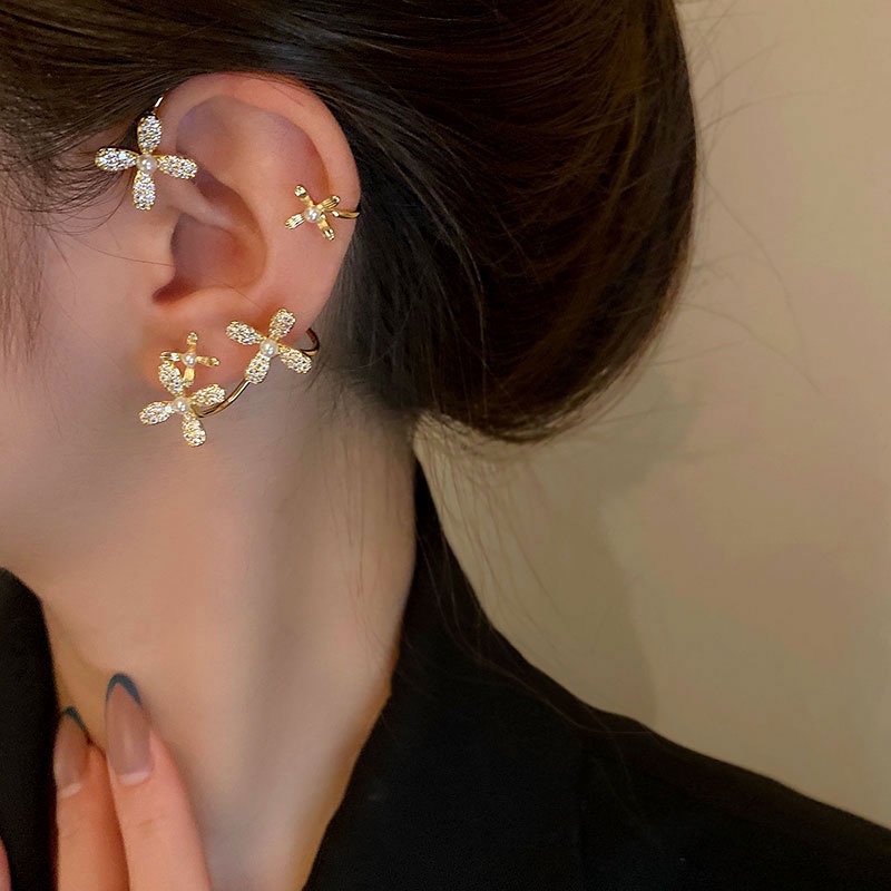 Khuyên vành tai DODDER hình bướm hoa lá tua rua nơ đính đá pha lê nhân tạo thời trang Hàn Quốc cho nữ