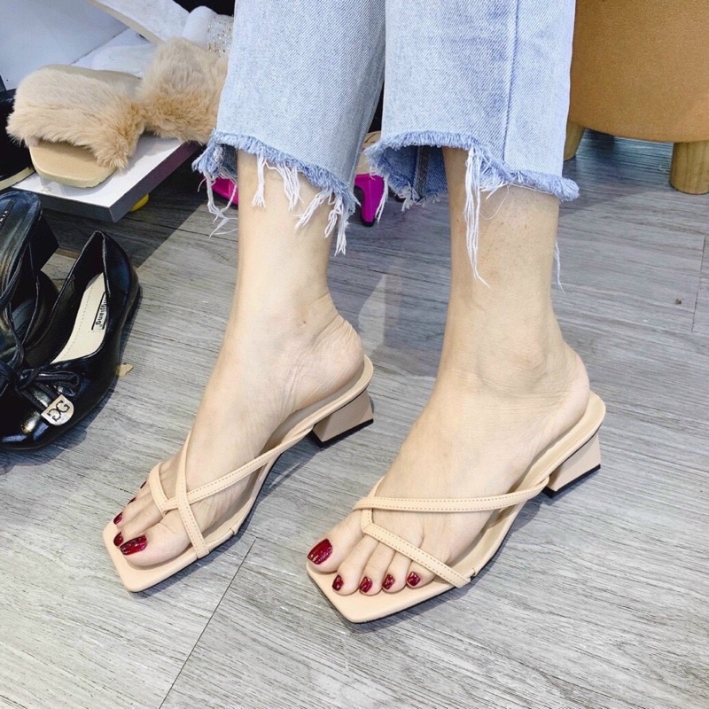 Guốc nữ xỏ ngón 3cm cực kì dễ đi hàng chất đẹp