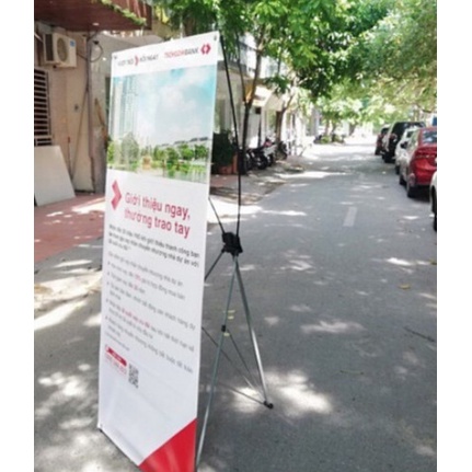 Chân standee X cường lực, khung standee X cường lực 2 kích thước, giá treo hình ảnh quảng cáo nhập khẩu
