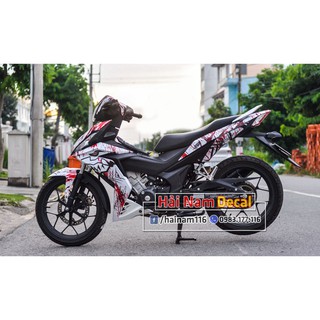 Tem Trùm Winner Trắng Đỏ Cá Mập rỉ sét