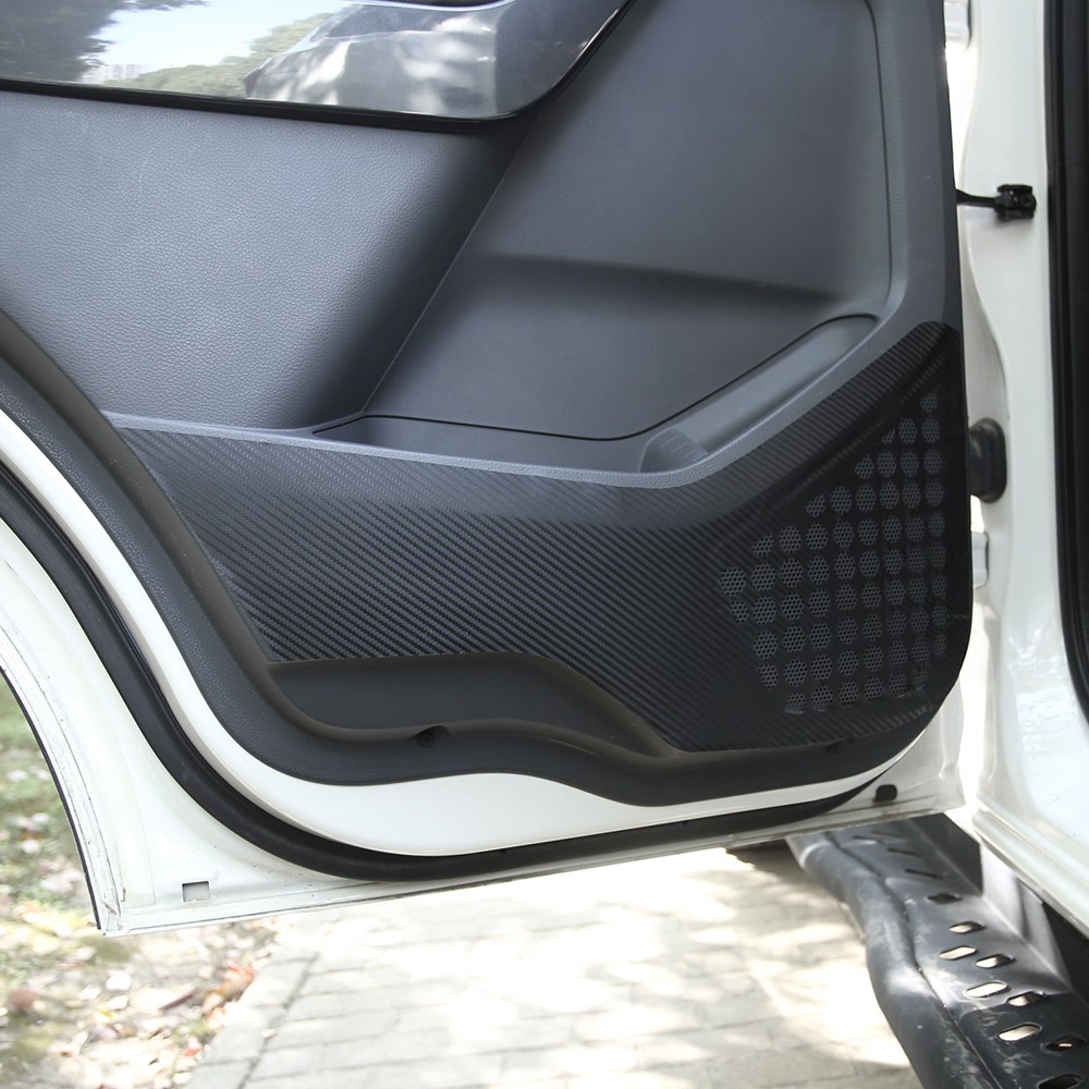 Miếng Dán Sợi Carbon Bảo Vệ Cửa Xe Hơi Ford Everest 2017 2018 2019