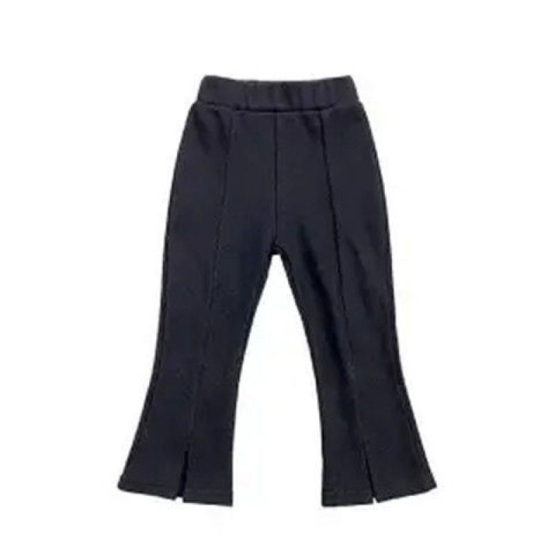 Bộ quần áo thời trang xuân thu xinh xắn cho bé