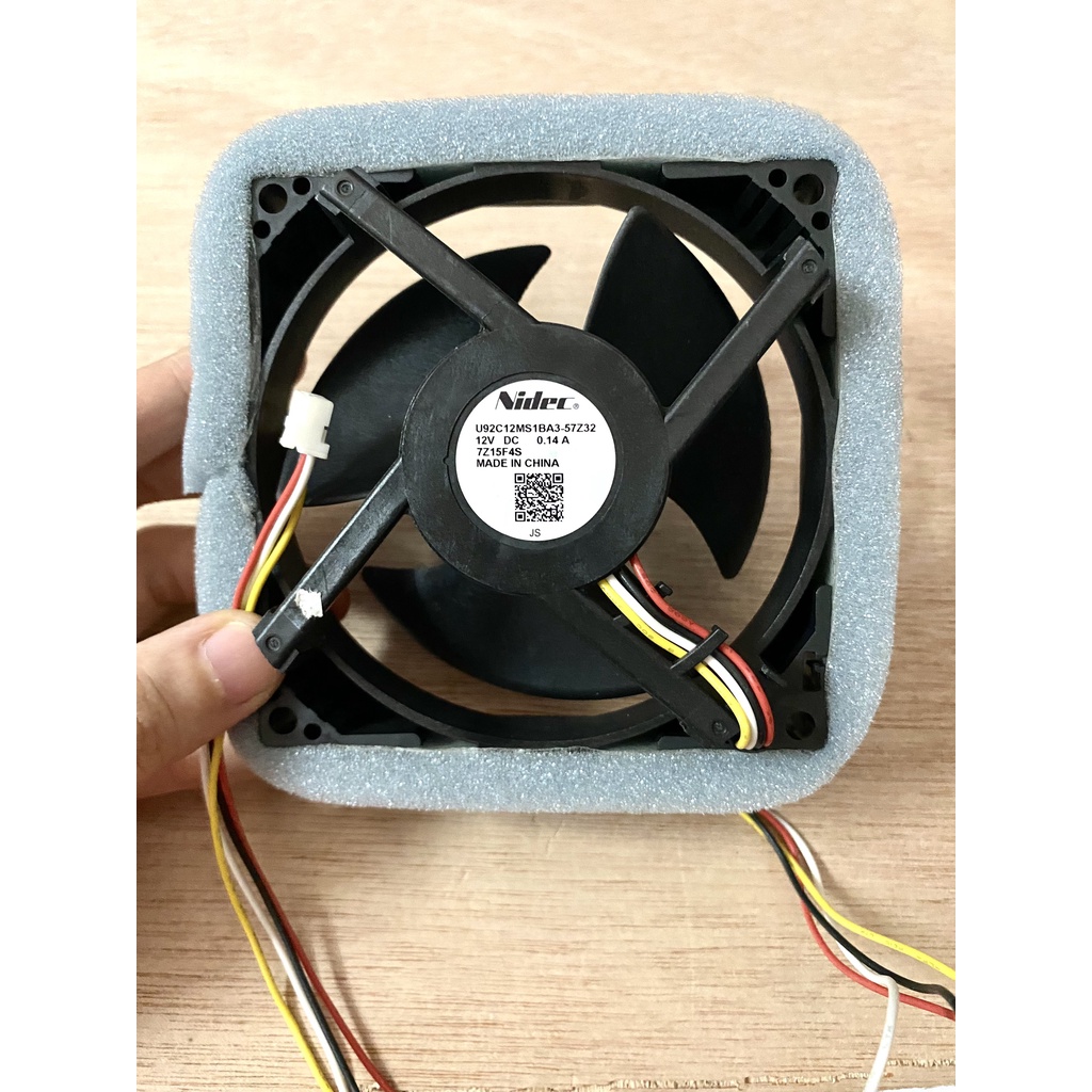Quạt tủ lạnh Sharp 9*9 DC 12V 4 dây