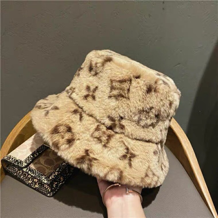 Mũ bucket len, mũ len mùa đông vành tròn họa tiết monogram siêu sang chảnh