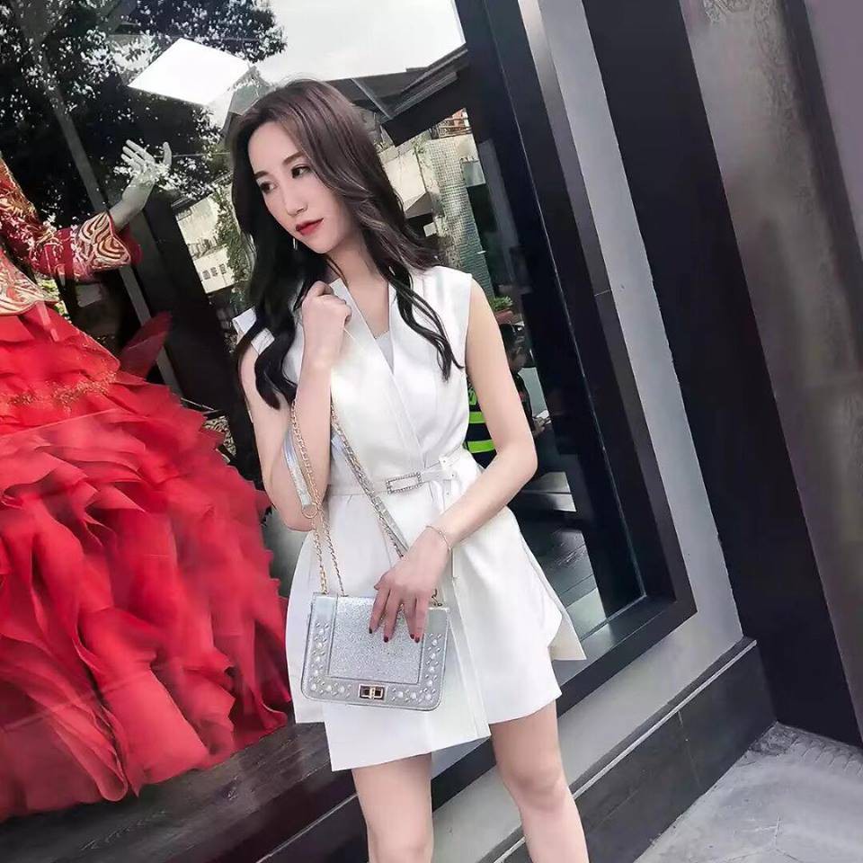 Set váy cổ vest kèm đai